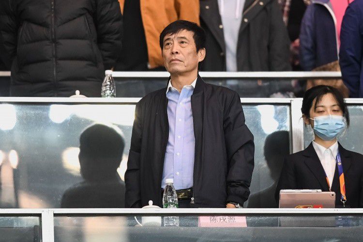 本赛季目前为止，德里赫特为拜仁出场11次，打进1球。